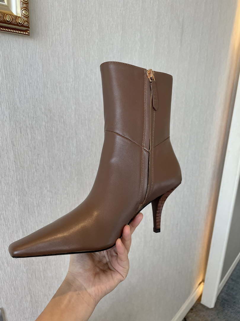 Gucci Women Shoes Style ?700022 C9D00 1000 Women's leather boot 193606