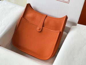 Hermes H083434 Evelyne III 29 bag Designer Hermes Shoulder Bag 203871 Orange - Default Title - View 2