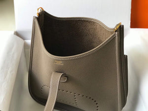 Hermes H083434 Evelyne III 29 bag Designer Hermes Shoulder Bag 203876 - Default Title - View 3