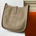Hermes H083434 Evelyne III 29 bag Designer Hermes Shoulder Bag 203877 - Default Title - View 1