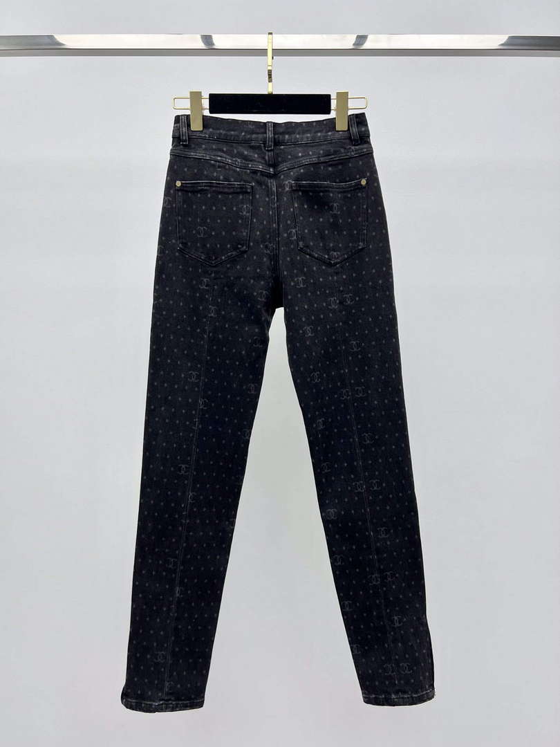 Chanel Women's Fashion Jeans C58813