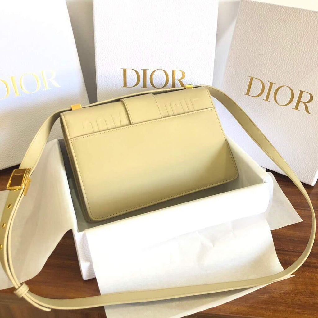 Dior M9204 Dior 30 Montaigne Box Bag Calfskin Apricot - Voguebags