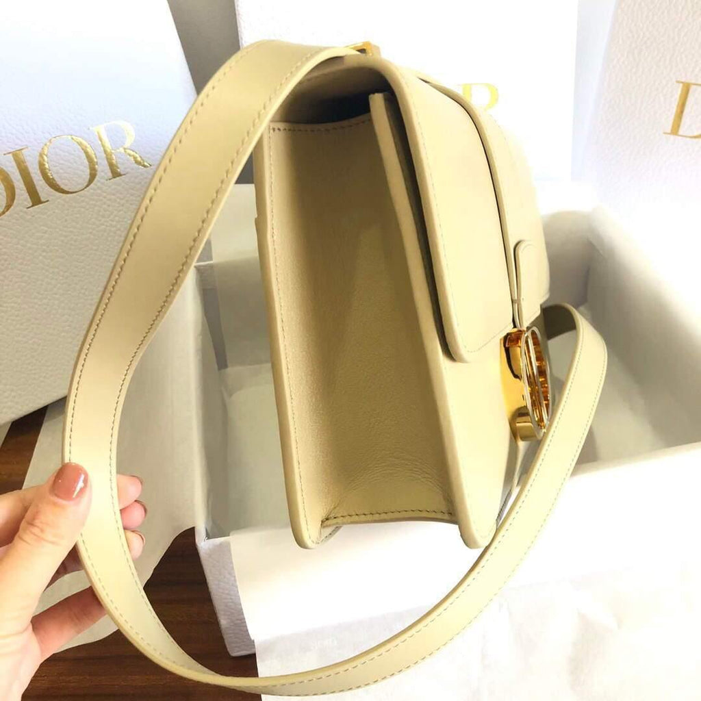 Dior M9204 Dior 30 Montaigne Box Bag Calfskin Apricot - Voguebags