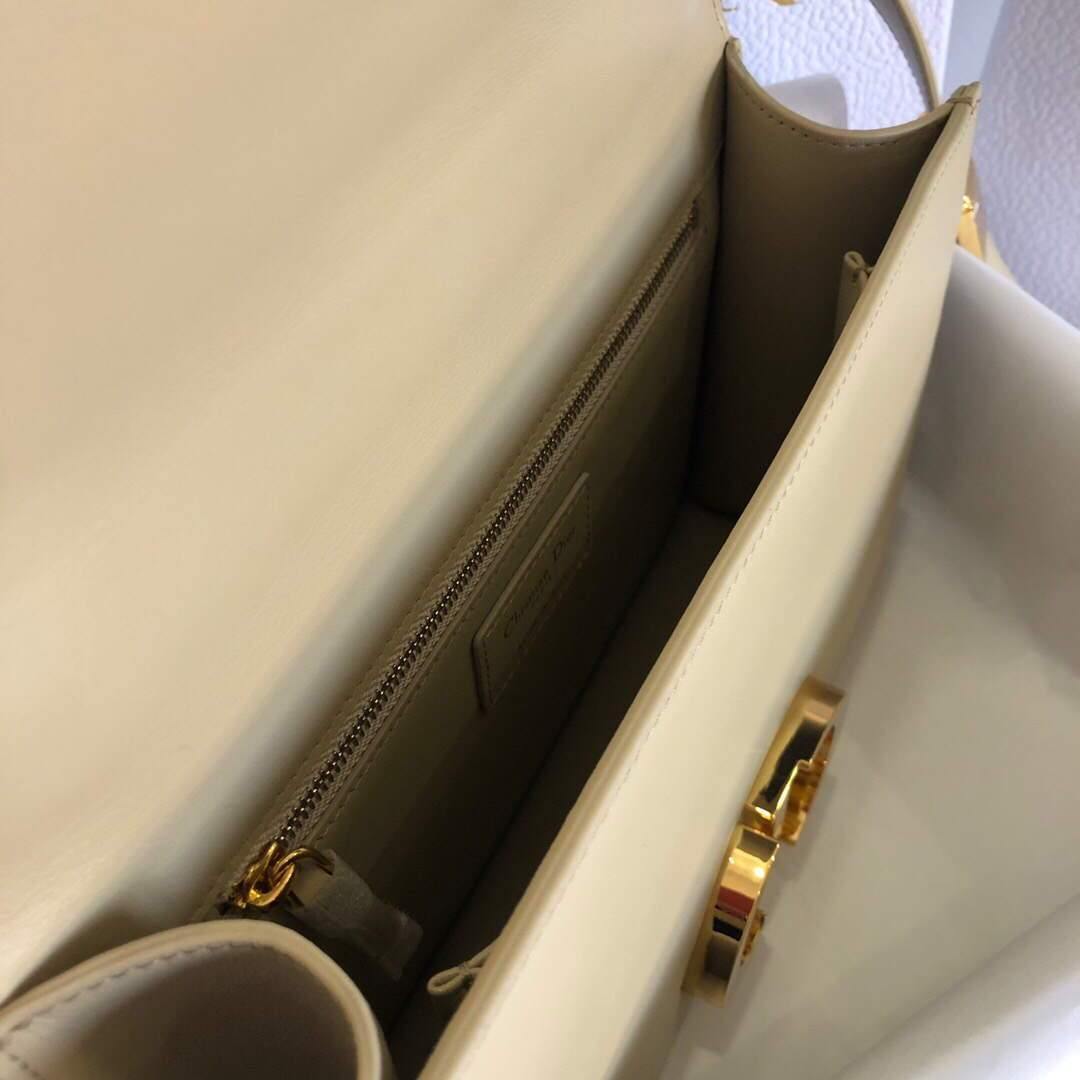 Dior M9204 Dior 30 Montaigne Box Bag Calfskin Apricot - Voguebags