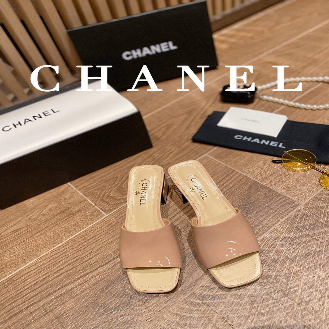 Chanel Women's Sandals Chanel Slippers Lambskin Heel 45mm C90178