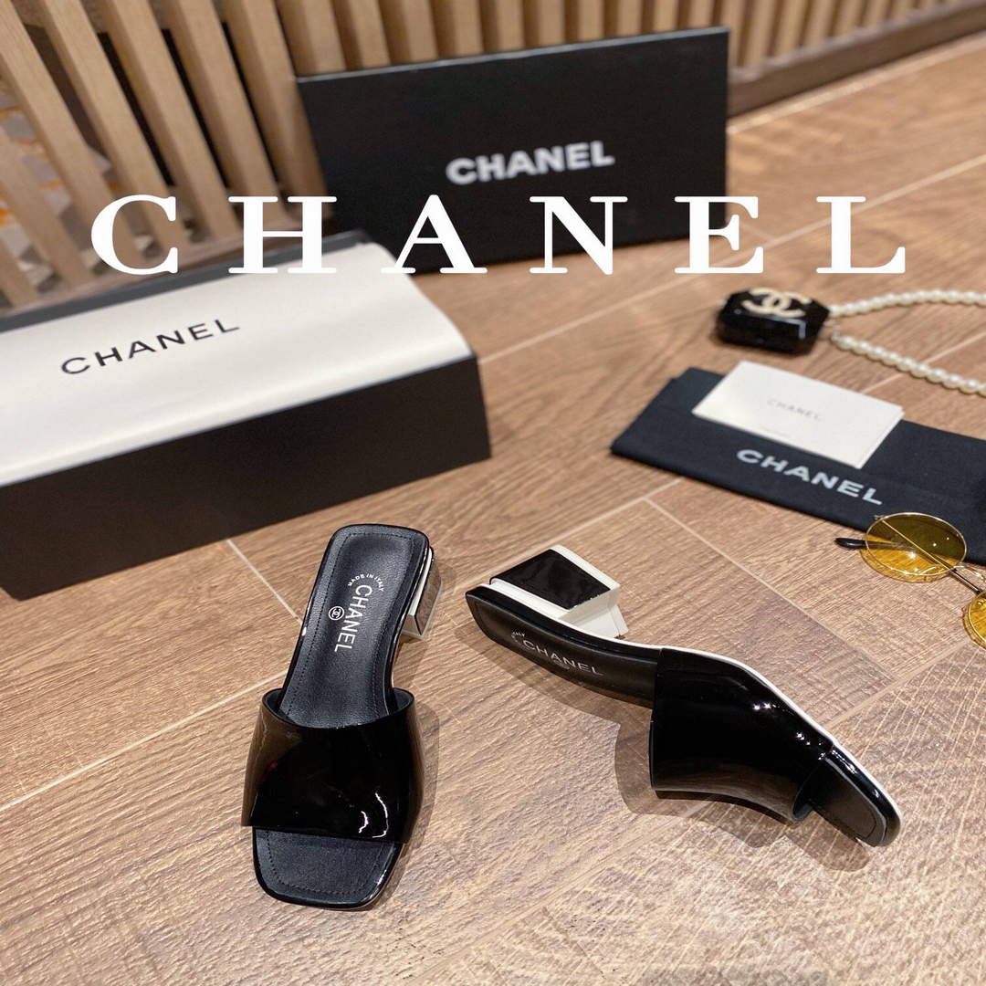 Chanel Women's Sandals Chanel Slippers Lambskin Heel 45mm C90181