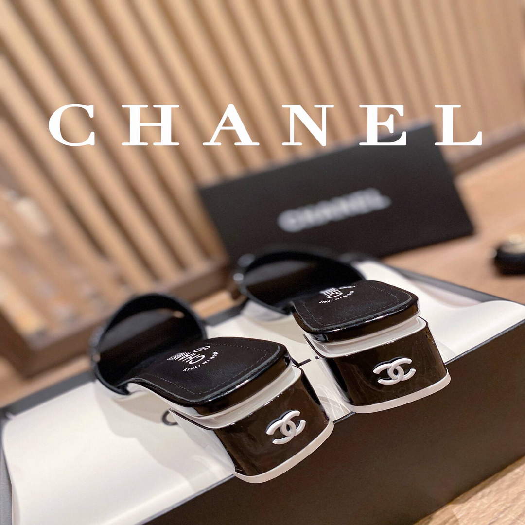 Chanel Women's Sandals Chanel Slippers Lambskin Heel 45mm C90181