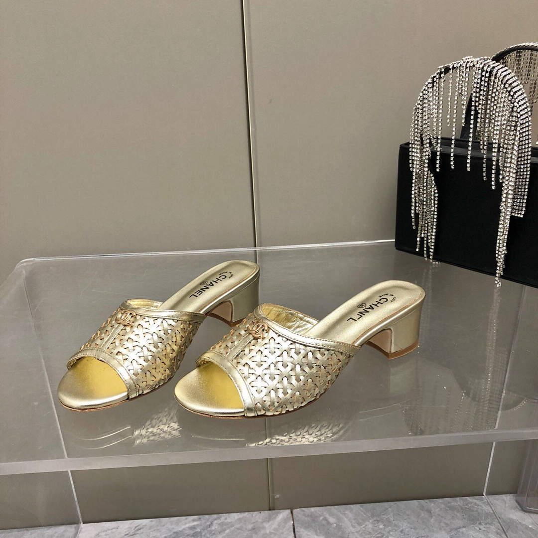 Chanel Women's Sandals Chanel Slippers Lambskin C90184