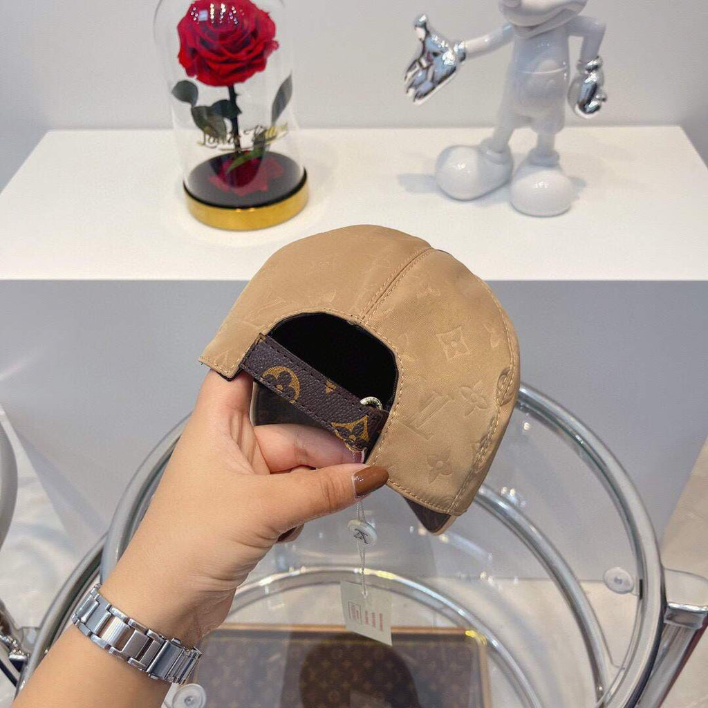 LV L60009 Louis Vuitton Hats Designer LV Cap Sun Hat
