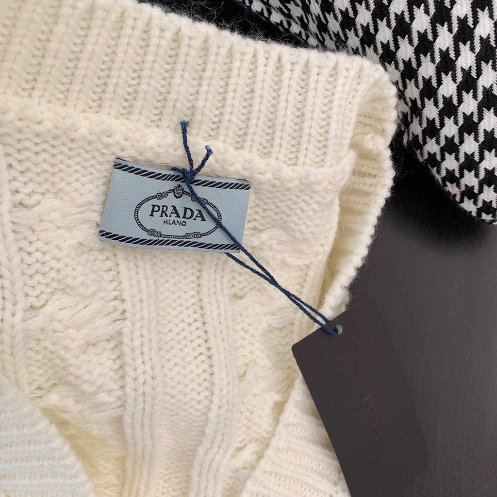 Prada Women's Sweaters Wholesales Prada Clothing 88793