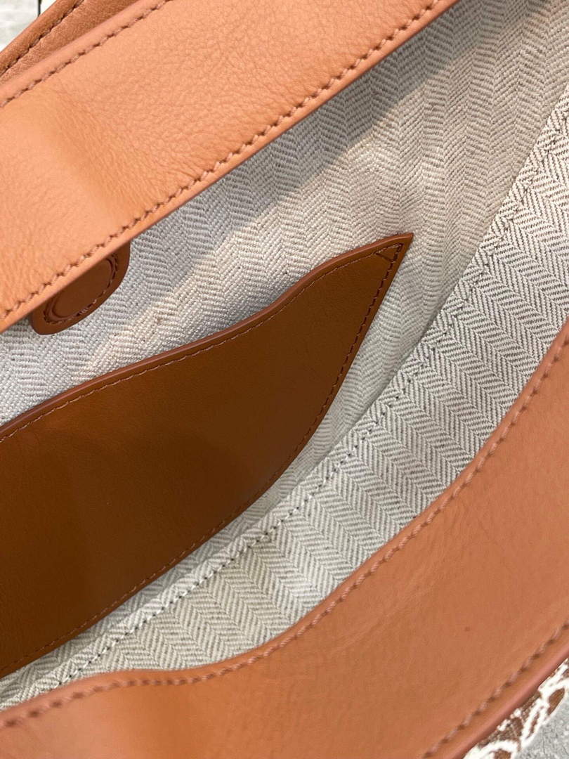 LOEWE A923PL9X01 Luna bag in Anagram jacquard and classic calfskin Tan/Pecan