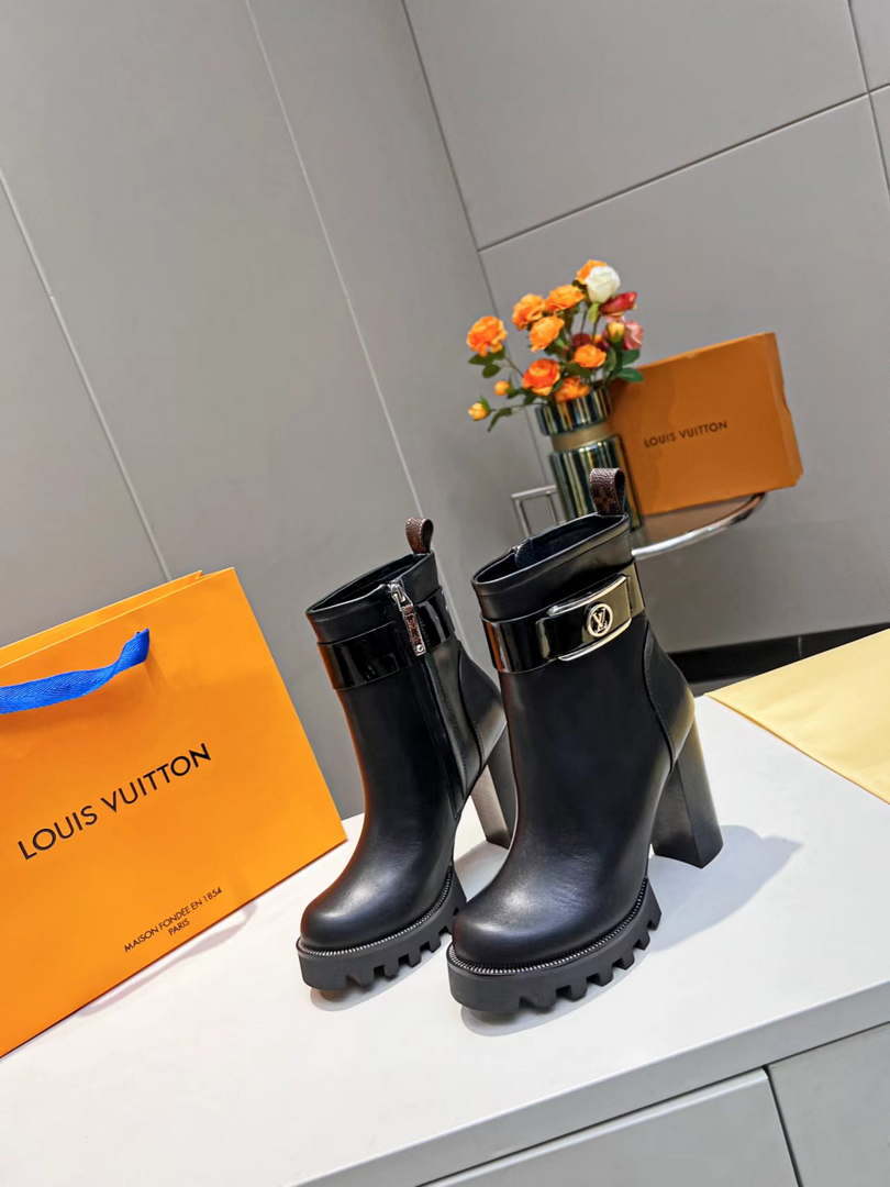 Louis Vuitton Women's Shoes 1AA0O8 Stat Trail Ankle Boot  2022 Collection 002