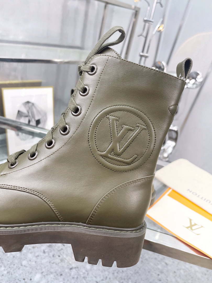Louis Vuitton Women Shoes 1AAJ4M Territory Flat Rangers 2022 Collection