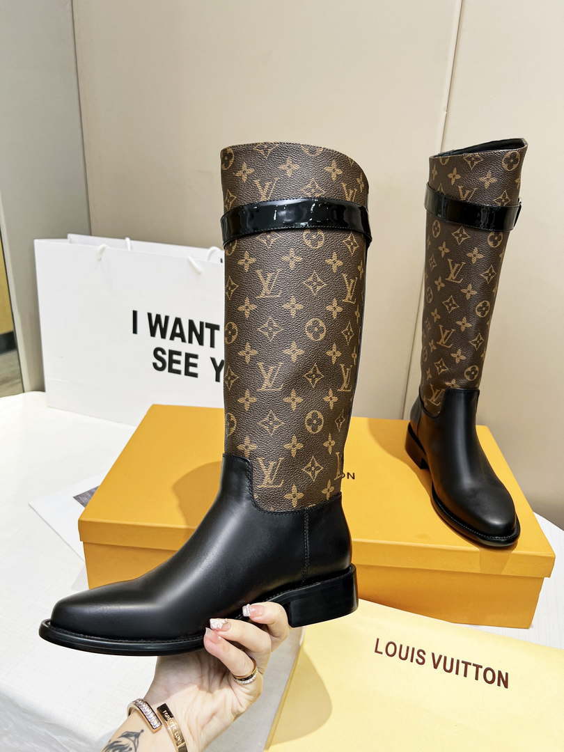Louis Vuitton Women's Shoes 1AABES Westside Flat High Boots 2022 Collection 001 - 35 - View 4