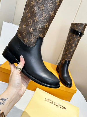 Louis Vuitton Women's Shoes 1AABES Westside Flat High Boots 2022 Collection 001 - 35 - View 6