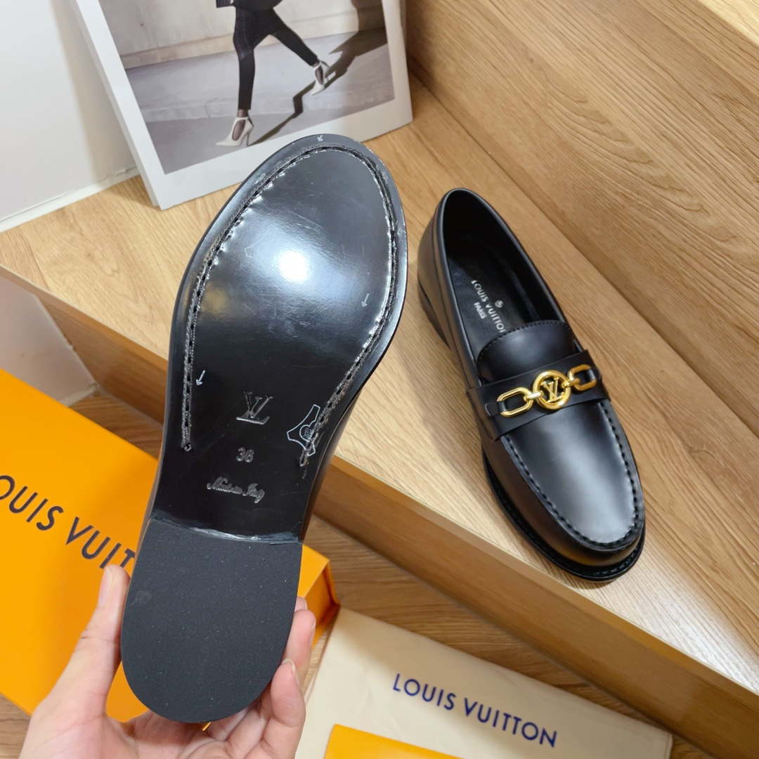 Louis Vuitton Women's Shoes 1AACXY Chess Flat Loafers 184000 - 35 - View 9