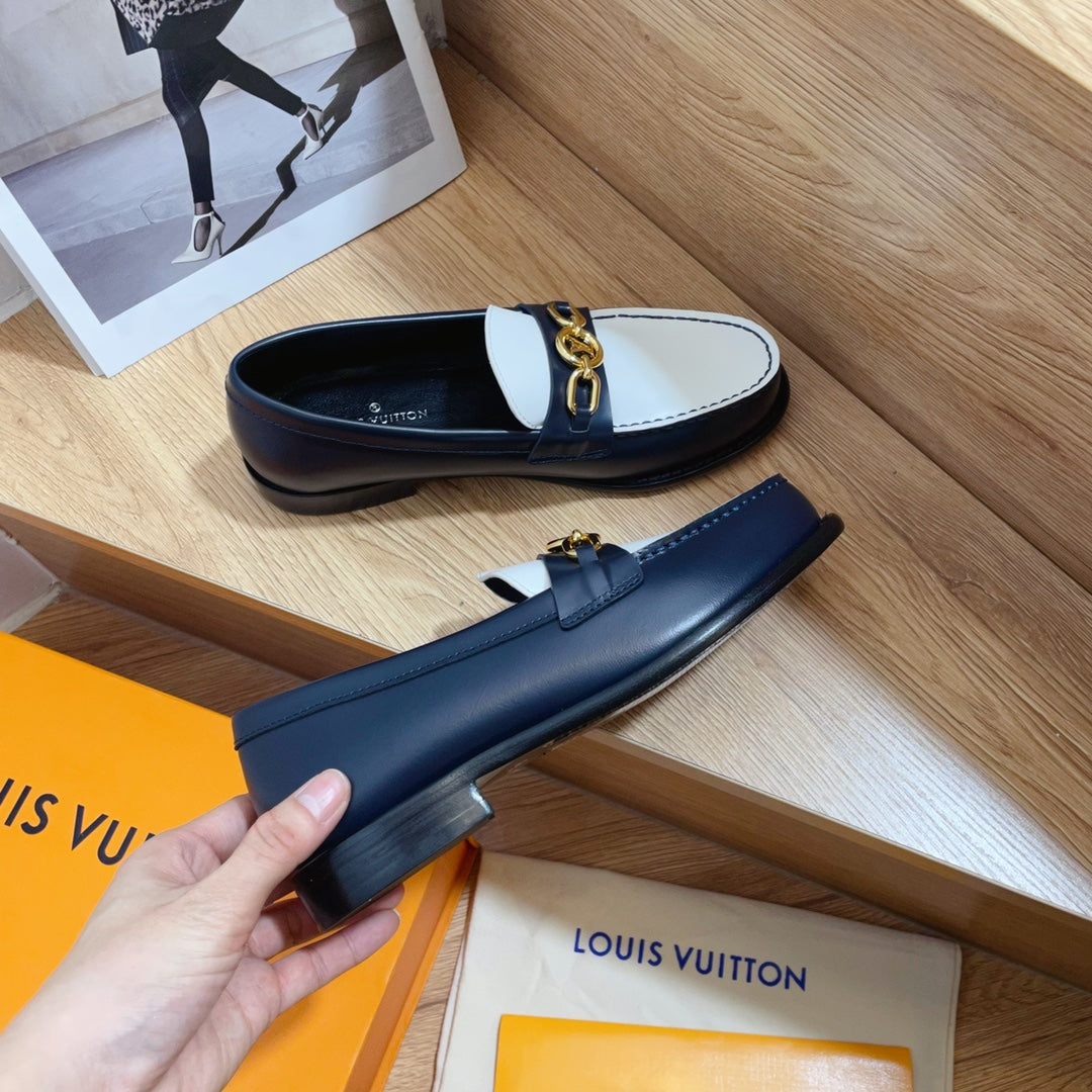 Louis Vuitton Women's Shoes 1AACXY Chess Flat Loafers 184001 - 35 - View 7