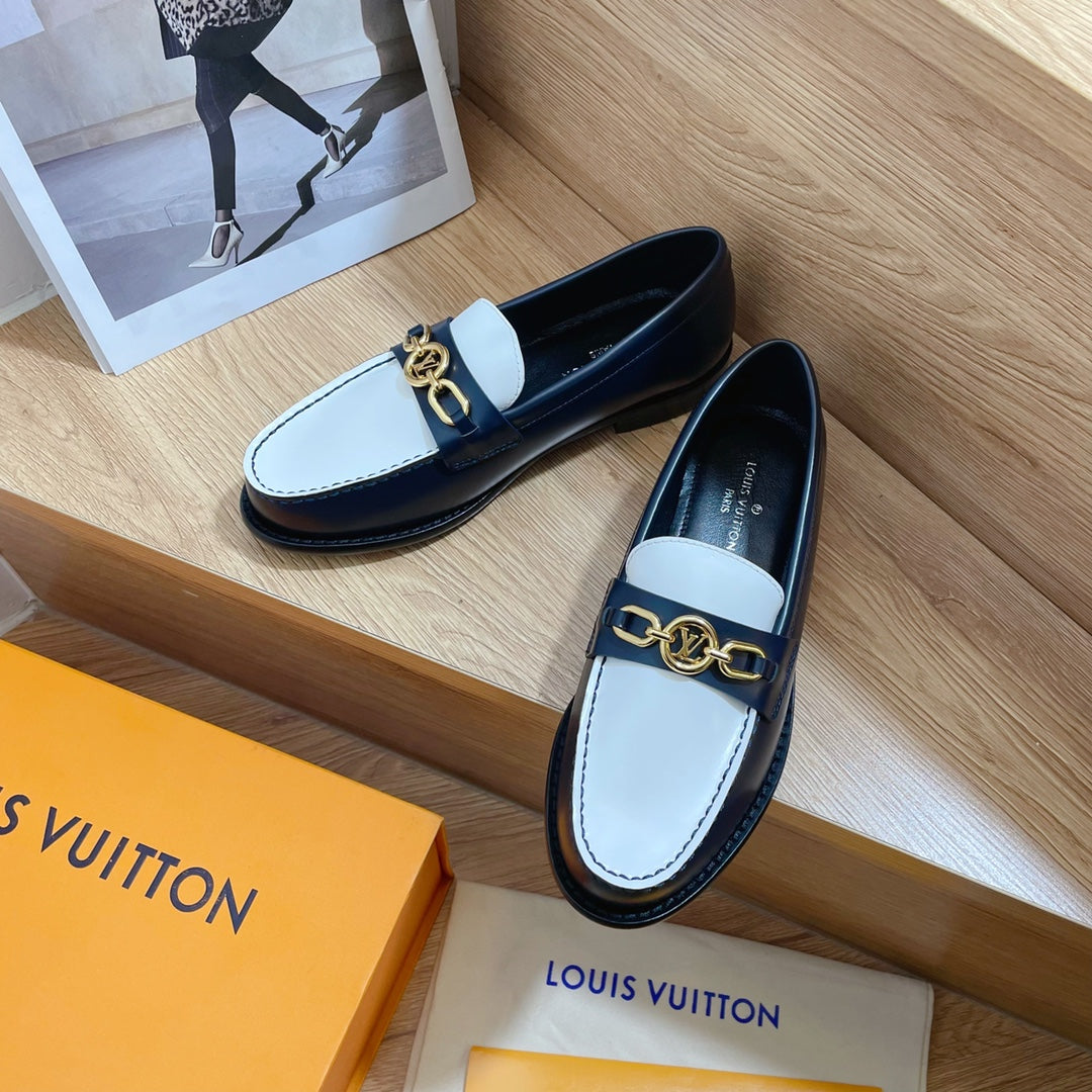 Louis Vuitton Women's Shoes 1AACXY Chess Flat Loafers 184001 - 35 - View 2