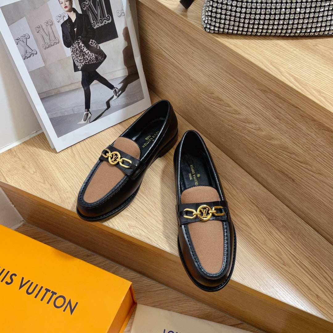 Louis Vuitton Women's Shoes 1AACXY Chess Flat Loafers 184003 - 35 - View 3