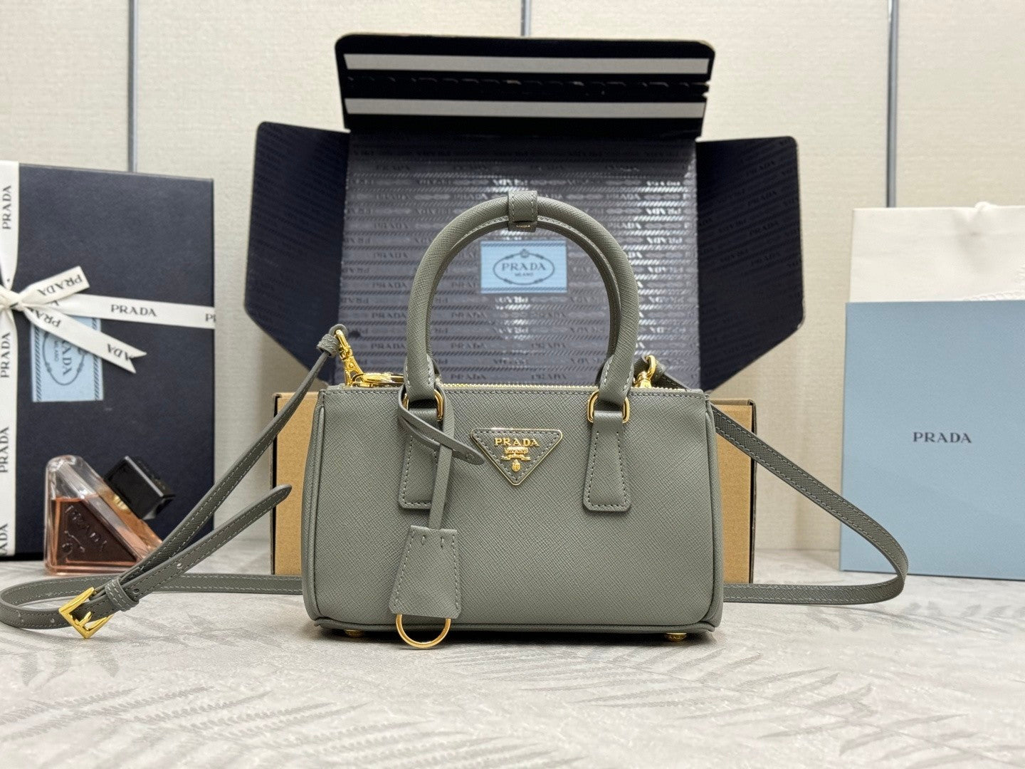 Prada Large leather tote bag 1BG602 Clay Grey