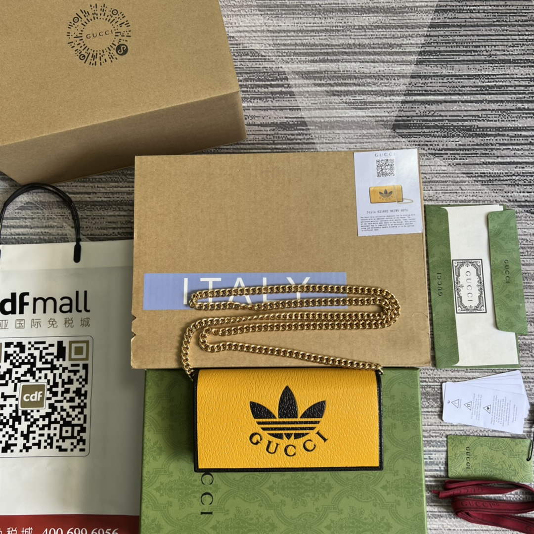 Adidas x Gucci ?621892 wallet with chain Off-black and yellow leather