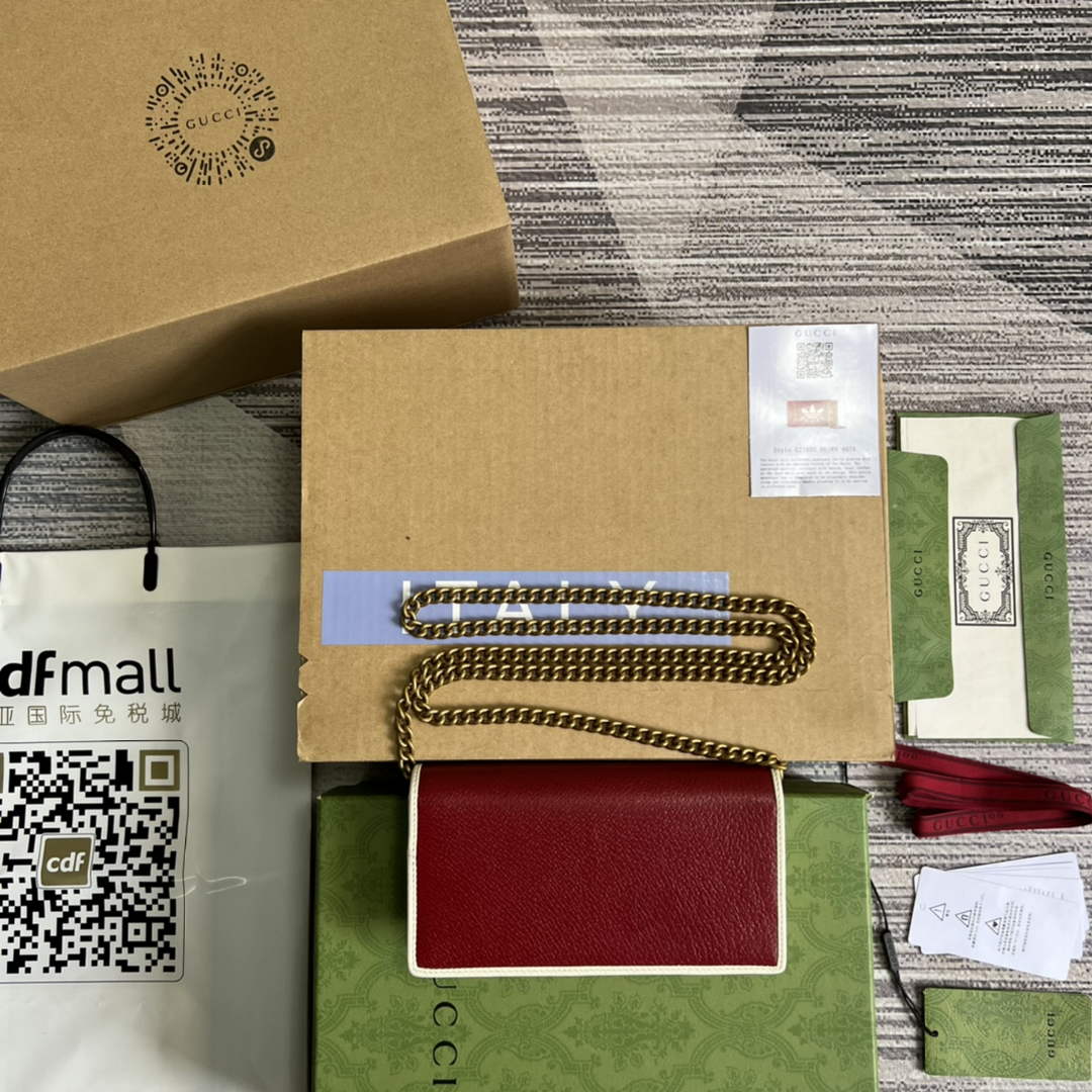 Adidas x Gucci ?621892 wallet with chain Off-white and red leather
