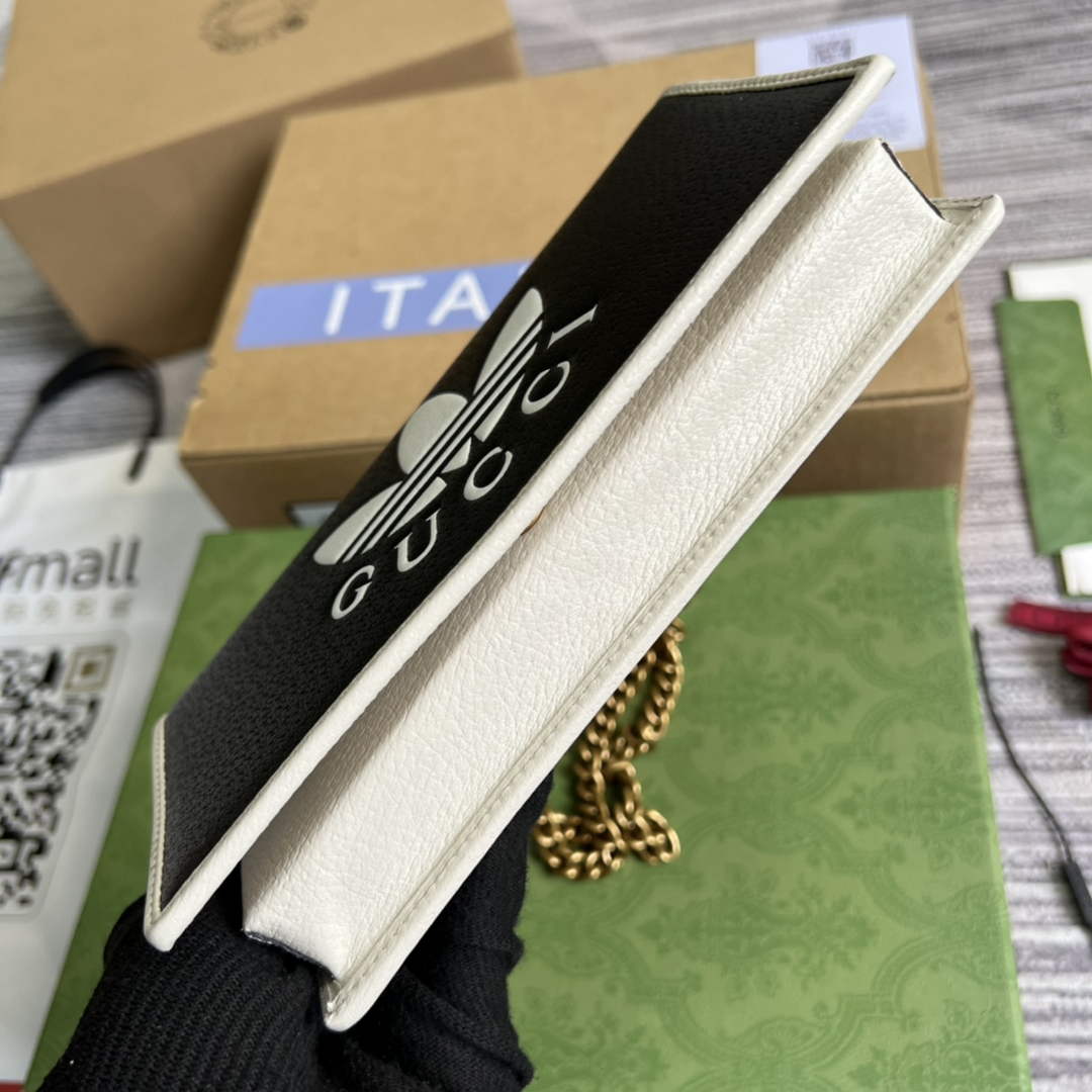 Adidas x Gucci ?621892 wallet with chain Black and white leather