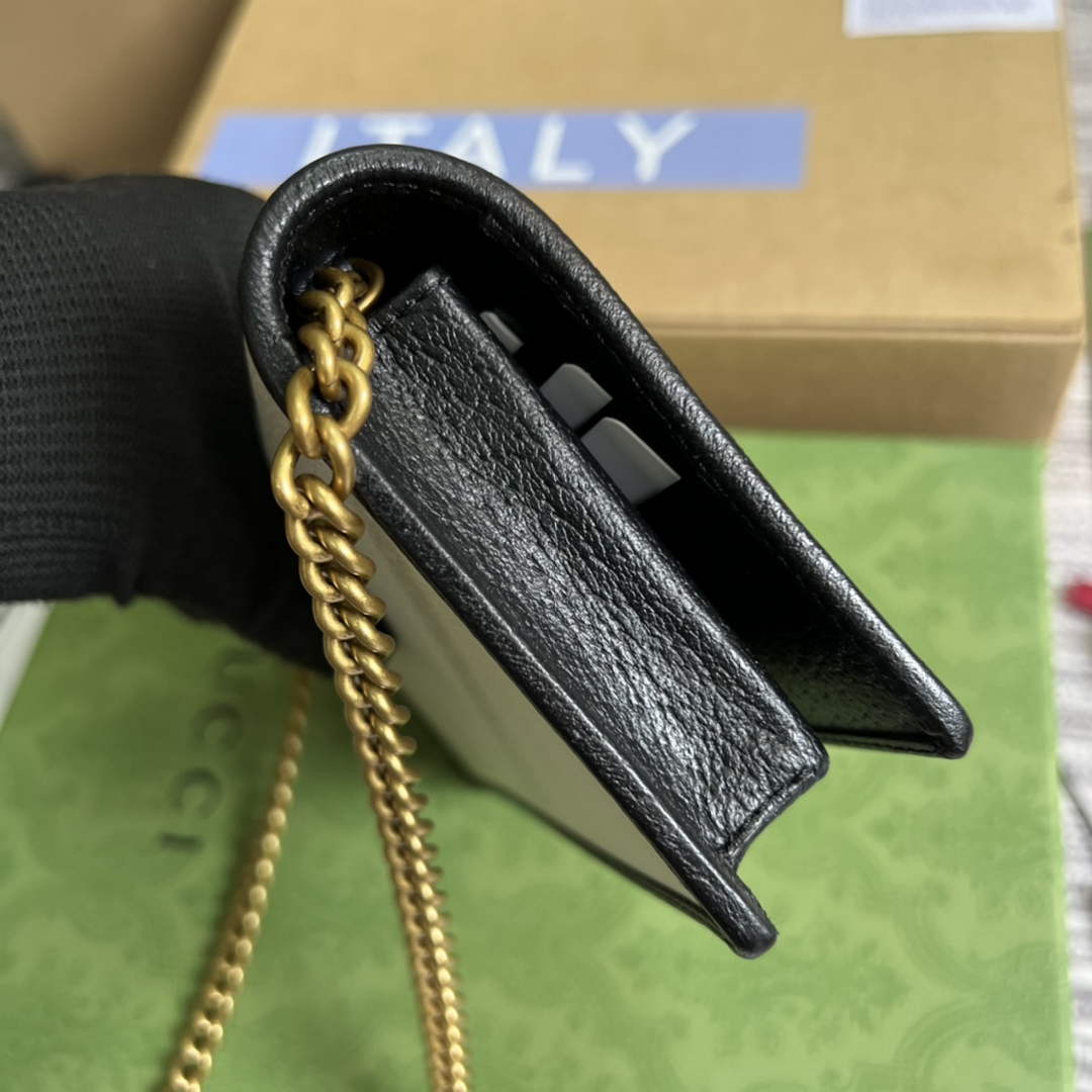 Adidas x Gucci ?621892 wallet with chain Off-white and black leather