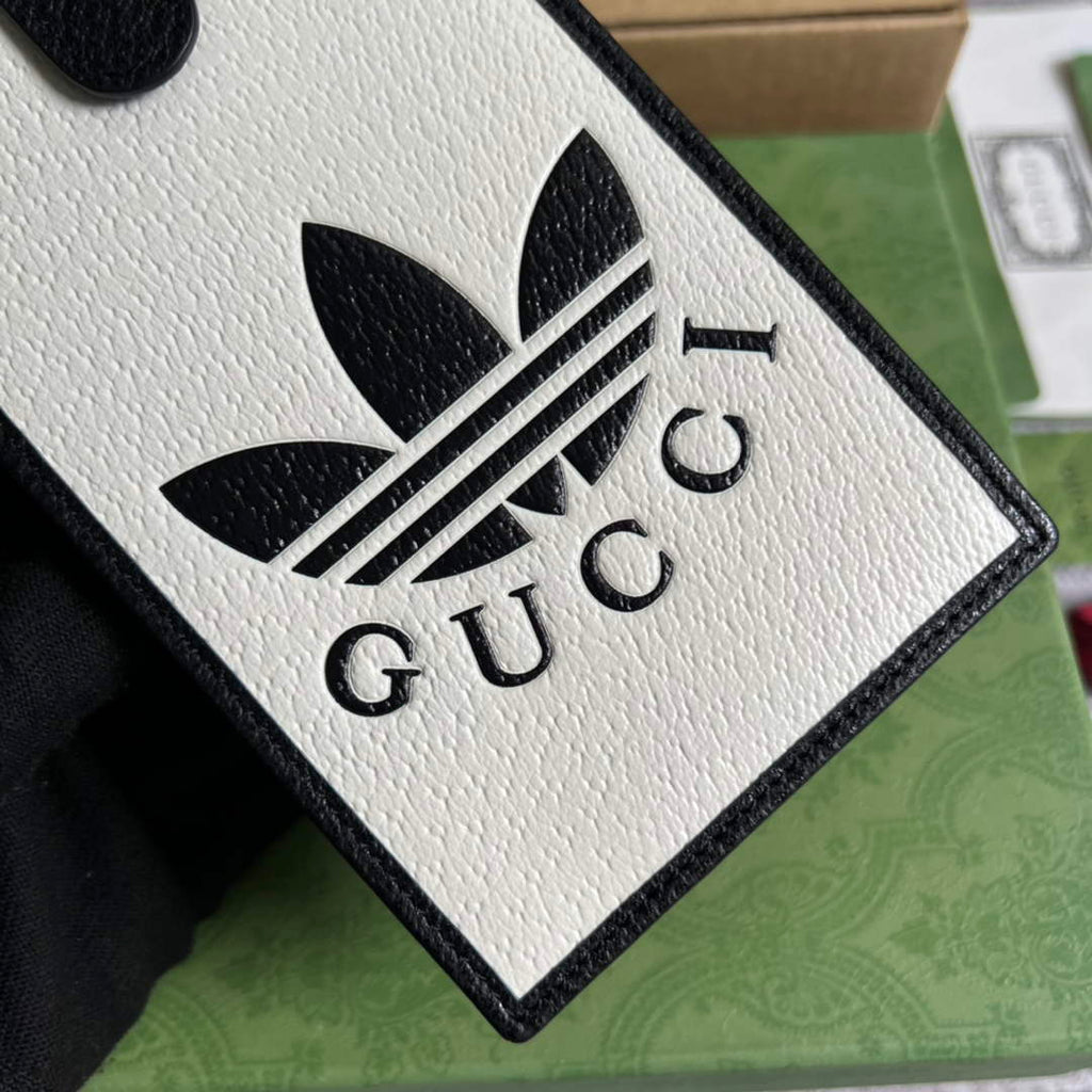 Adidas  x Gucci phone case 702203 Off-white and black leather