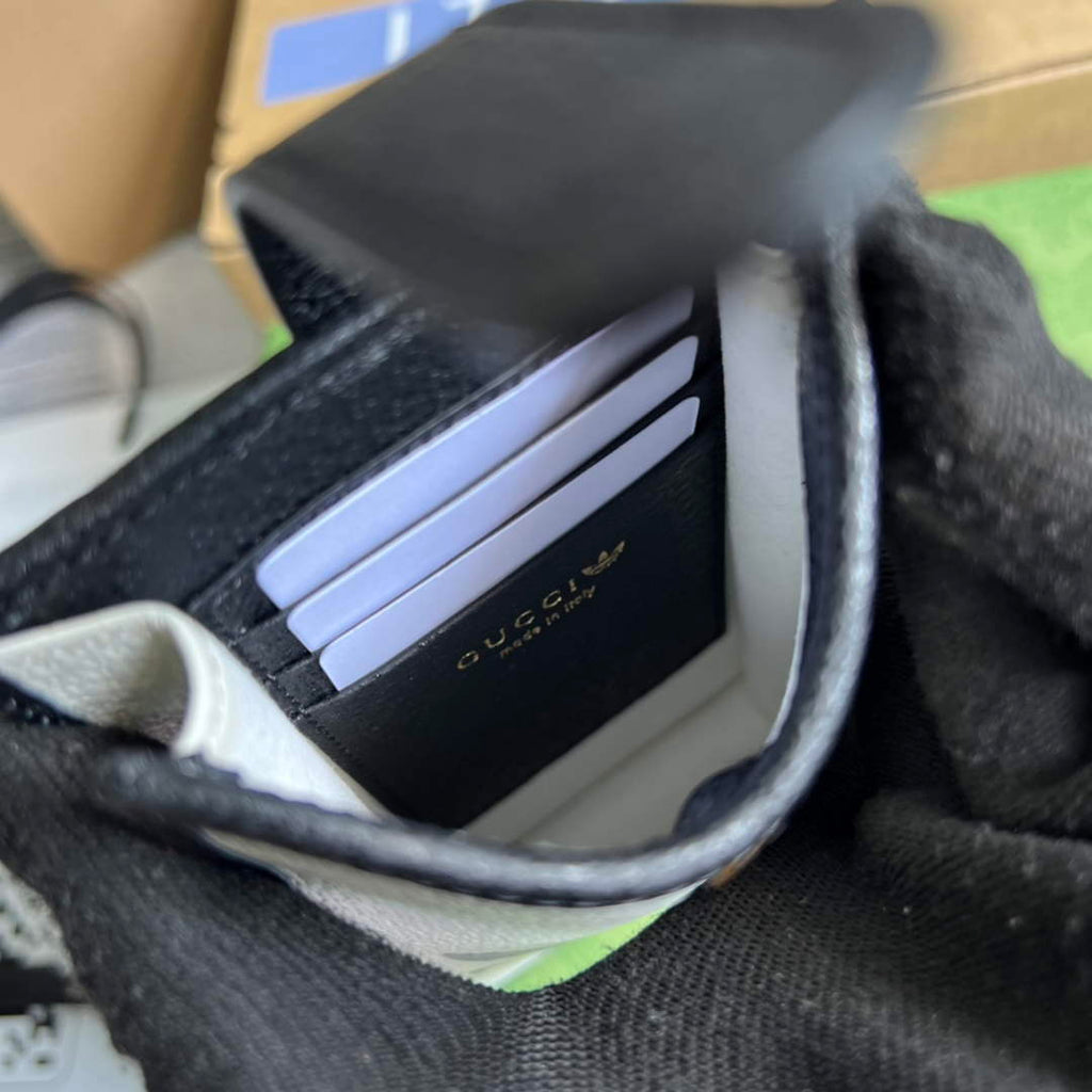 Adidas  x Gucci phone case 702203 Off-white and black leather