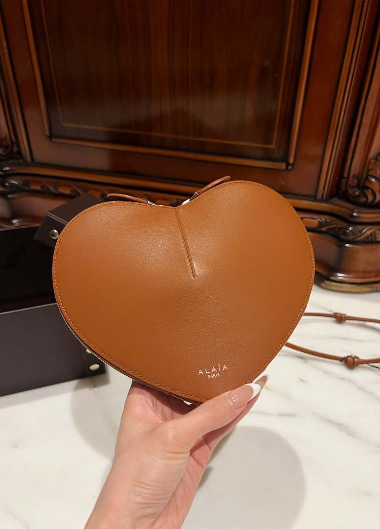 Alaia AA1P003C0Y75 LE Coeur Bag In Calfskin Brown