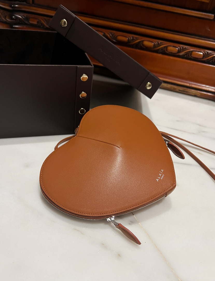 Alaia AA1P003C0Y75 LE Coeur Bag In Calfskin Brown