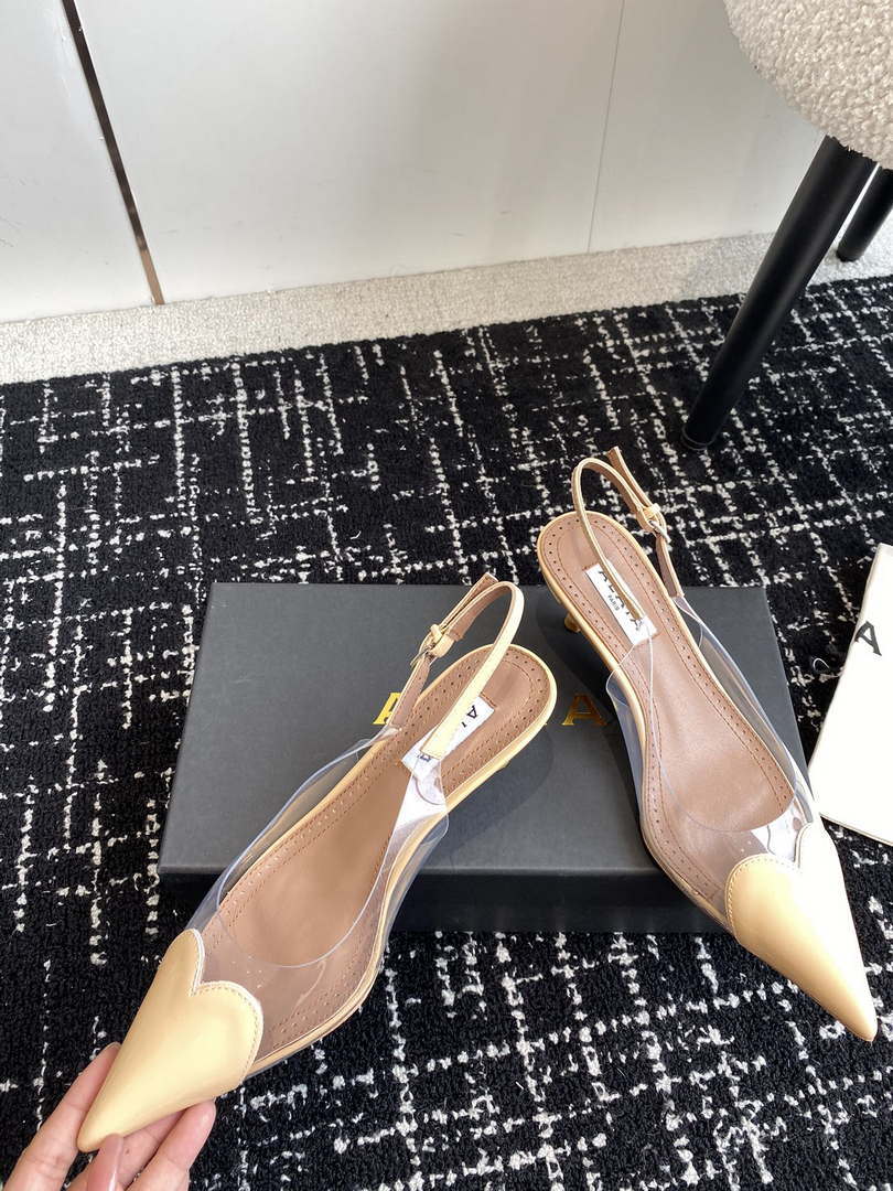 Alaia Women's AA3E057CK150 C?ur 55 PU and patent-leather slingback pumps Apricot