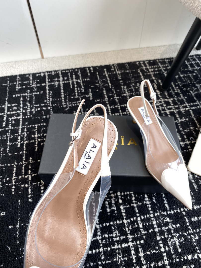 Alaia Women's AA3E057CK150 C?ur 55 PU and patent-leather slingback pumps White