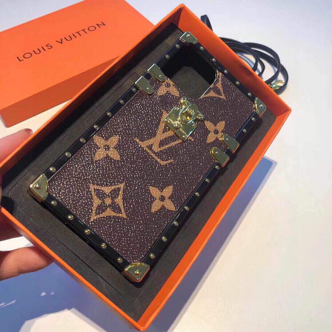 Louis Vuitton Apple Iphone Leather Premium Deluxe Phone Case Protection 10108 - luxibagsmall