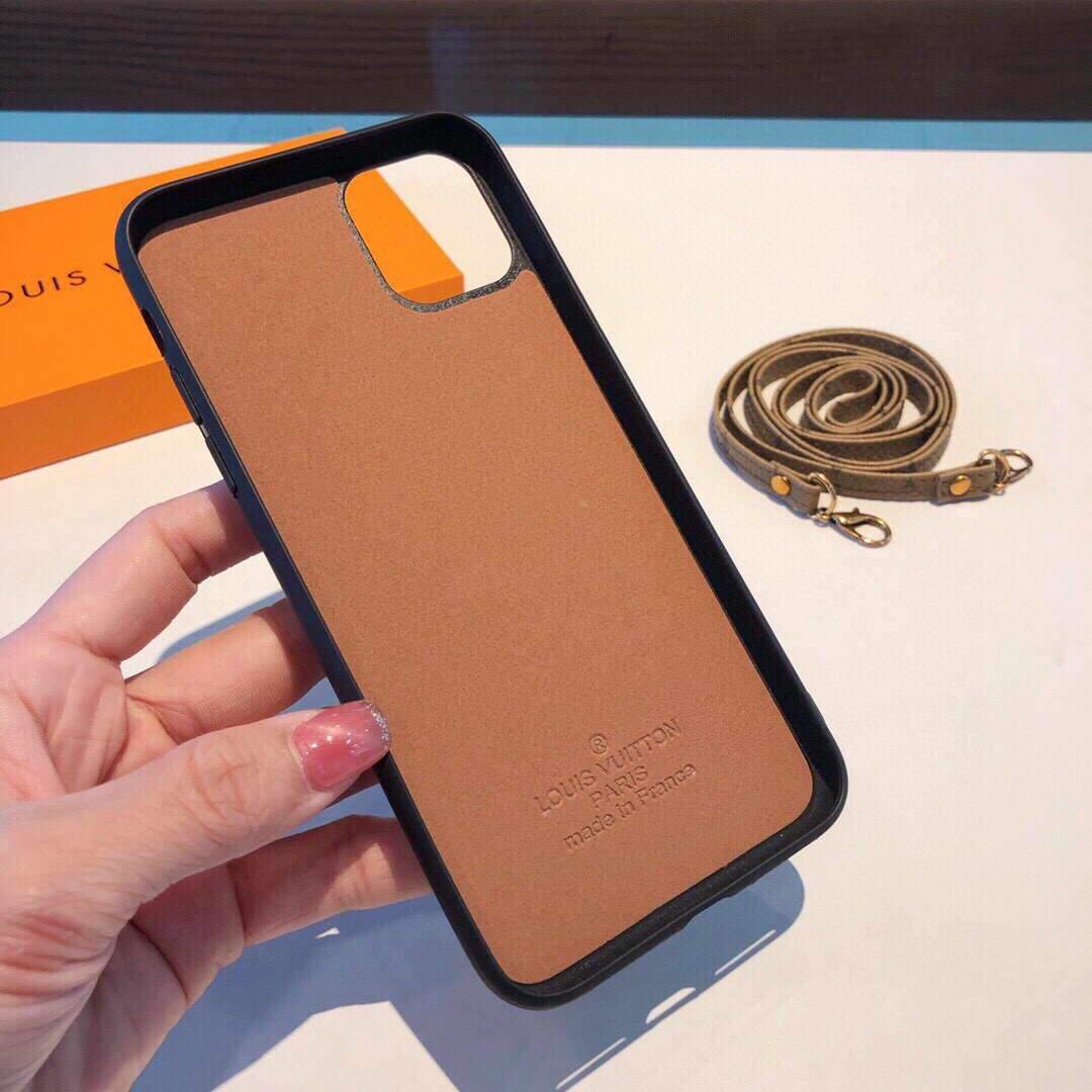 Louis Vuitton Apple Iphone Leather Premium Deluxe Phone Case Protection 10109 - luxibagsmall
