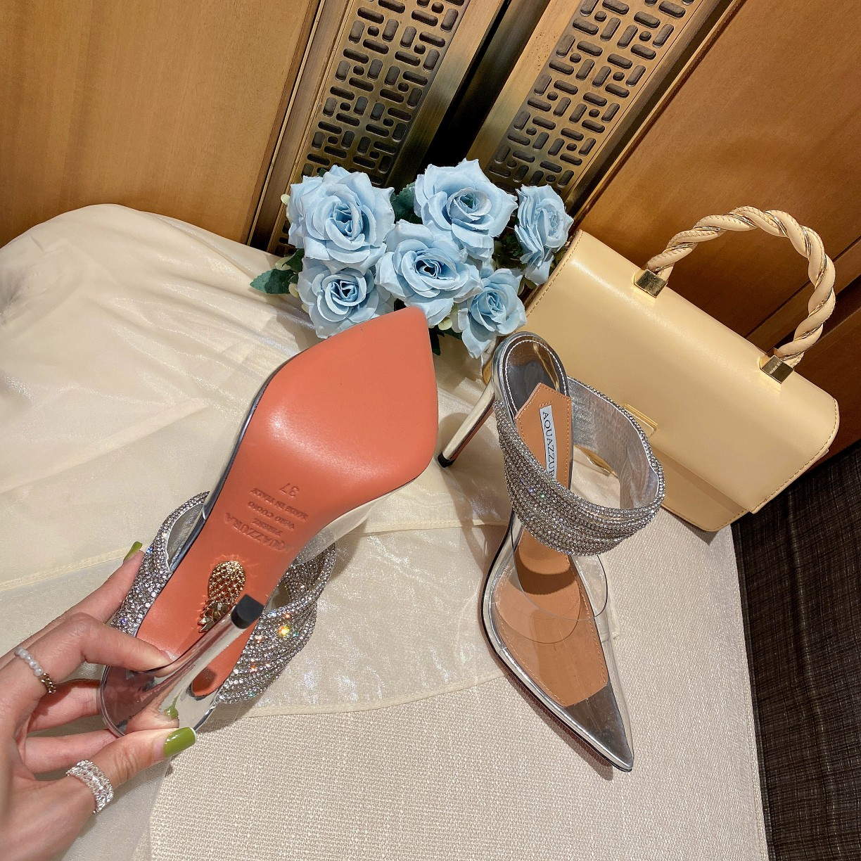 Aquazzura Golden Pineapple 22/early spring Heel 105mm A99006 Silvery