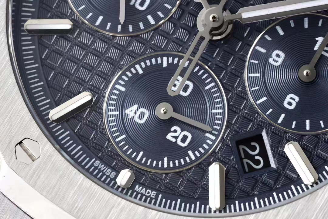 Audemars Piguet 26420IO Royal Oak Offshore Selfwinding Chronograph AP60092