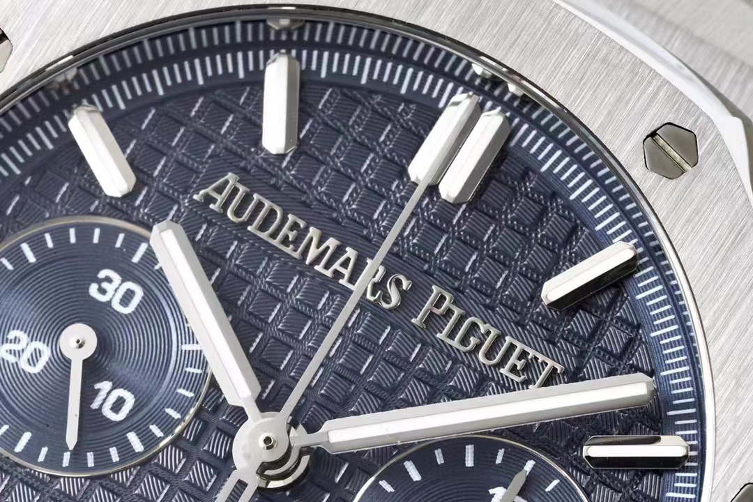 Audemars Piguet 26420IO Royal Oak Offshore Selfwinding Chronograph AP60092