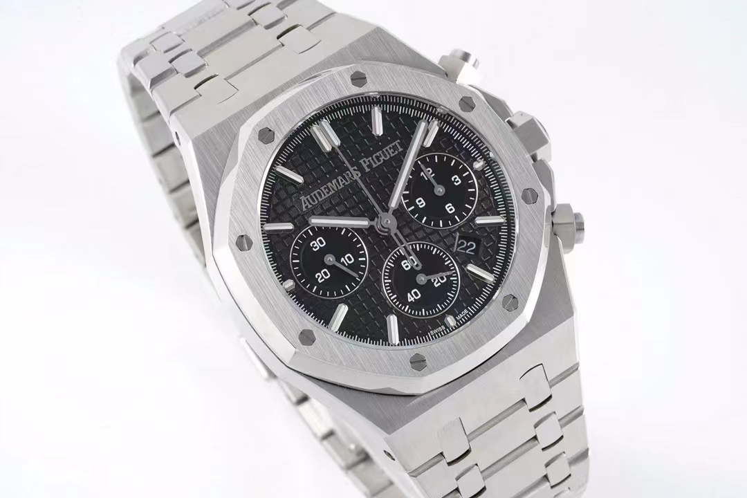 Audemars Piguet 26420IO Royal Oak Offshore Selfwinding Chronograph AP60095