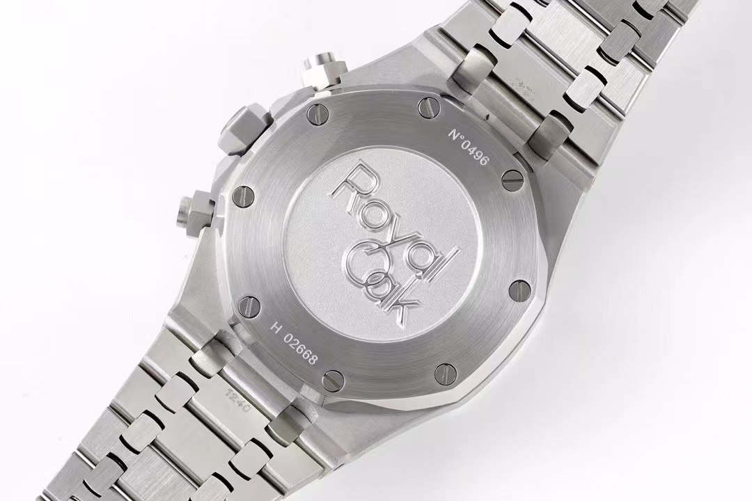 Audemars Piguet 26420IO Royal Oak Offshore Selfwinding Chronograph AP60095