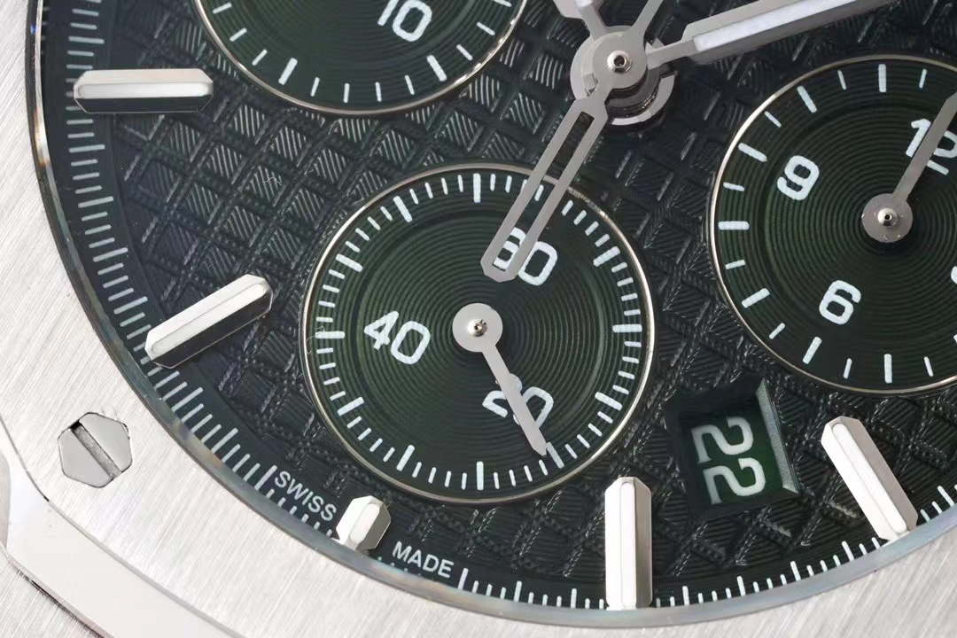 Audemars Piguet 26420IO Royal Oak Offshore Selfwinding Chronograph AP60096