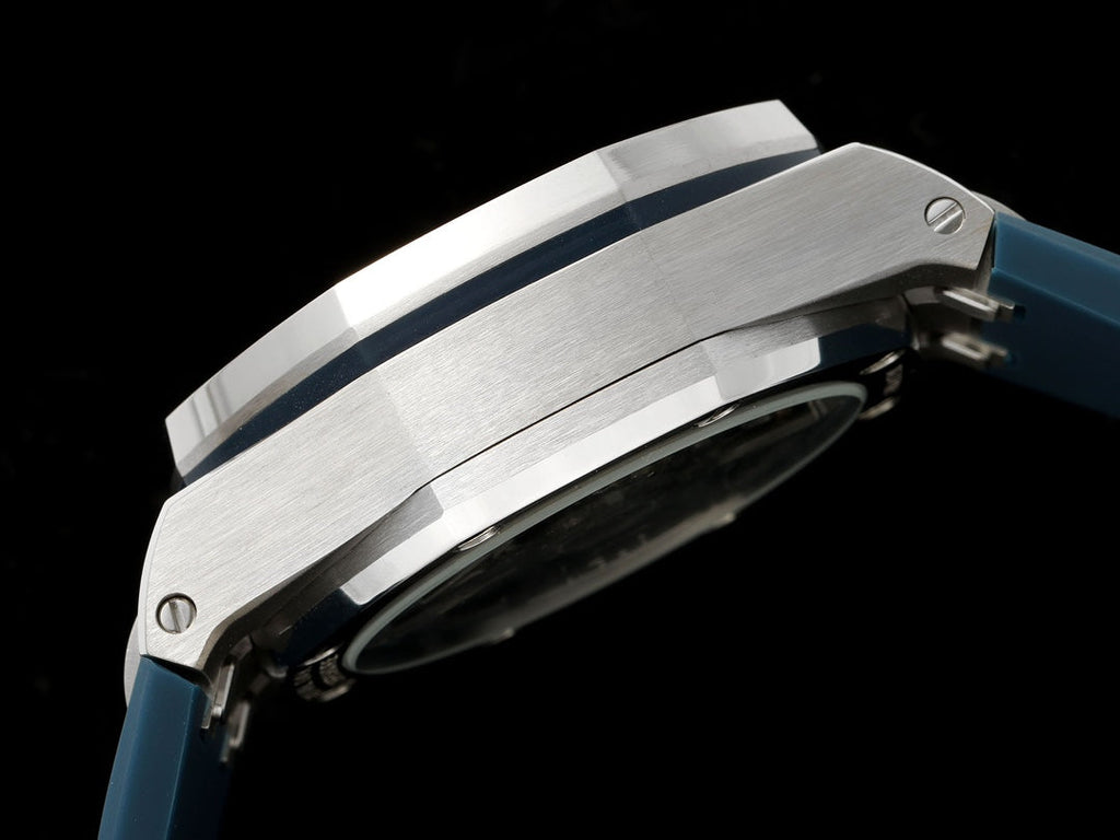 Audemars Piguet 26420TI  Royal Oak Offshore Selfwinding Chronograph AP60108