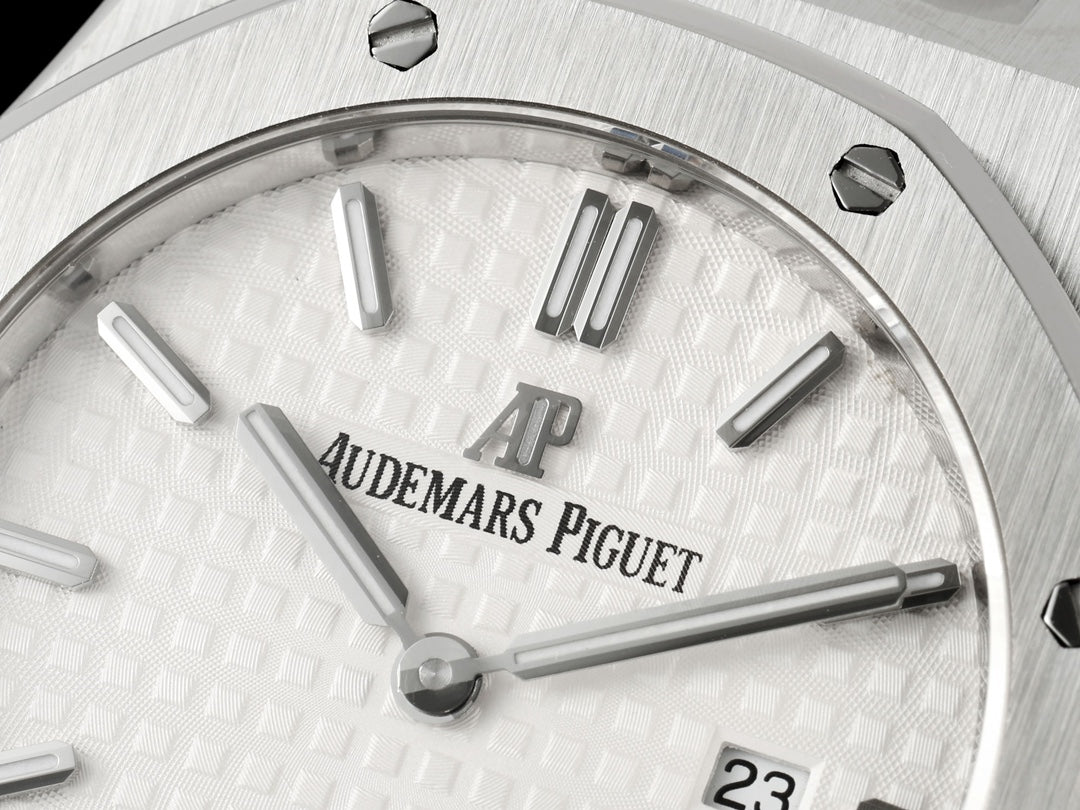 Audemars Piguet Women's 67650ST Royal Oak Quartz AP600126