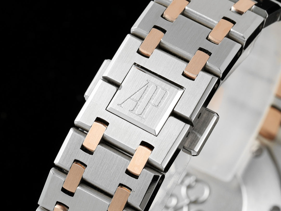 Audemars Piguet Women's 67650ST Royal Oak Quartz AP600128