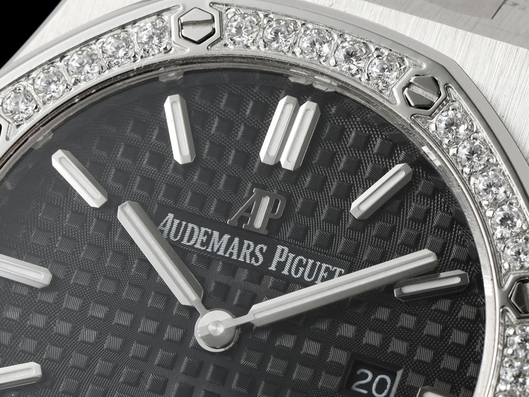 Audemars Piguet Women's 67650ST Royal Oak Quartz With Diamond AP600129