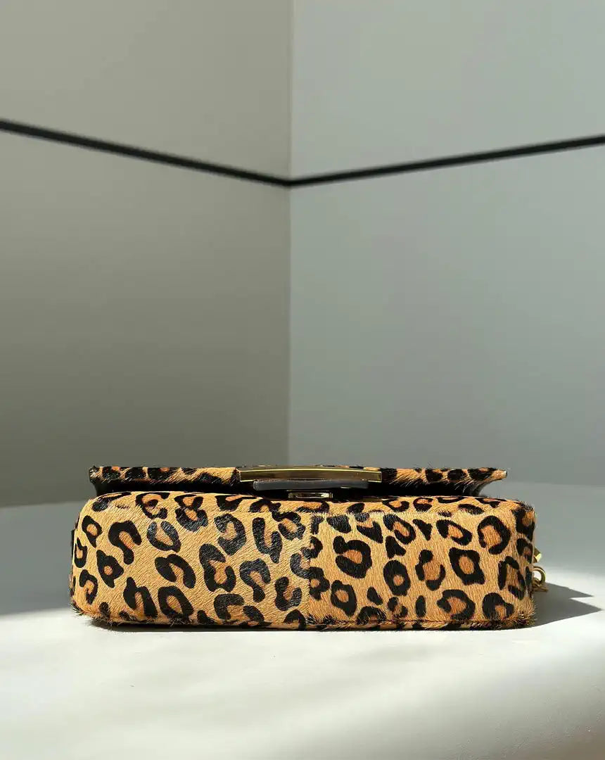 Baguette 8BS017AYDYF0A6E Mini Printed cavallino calfskin bag