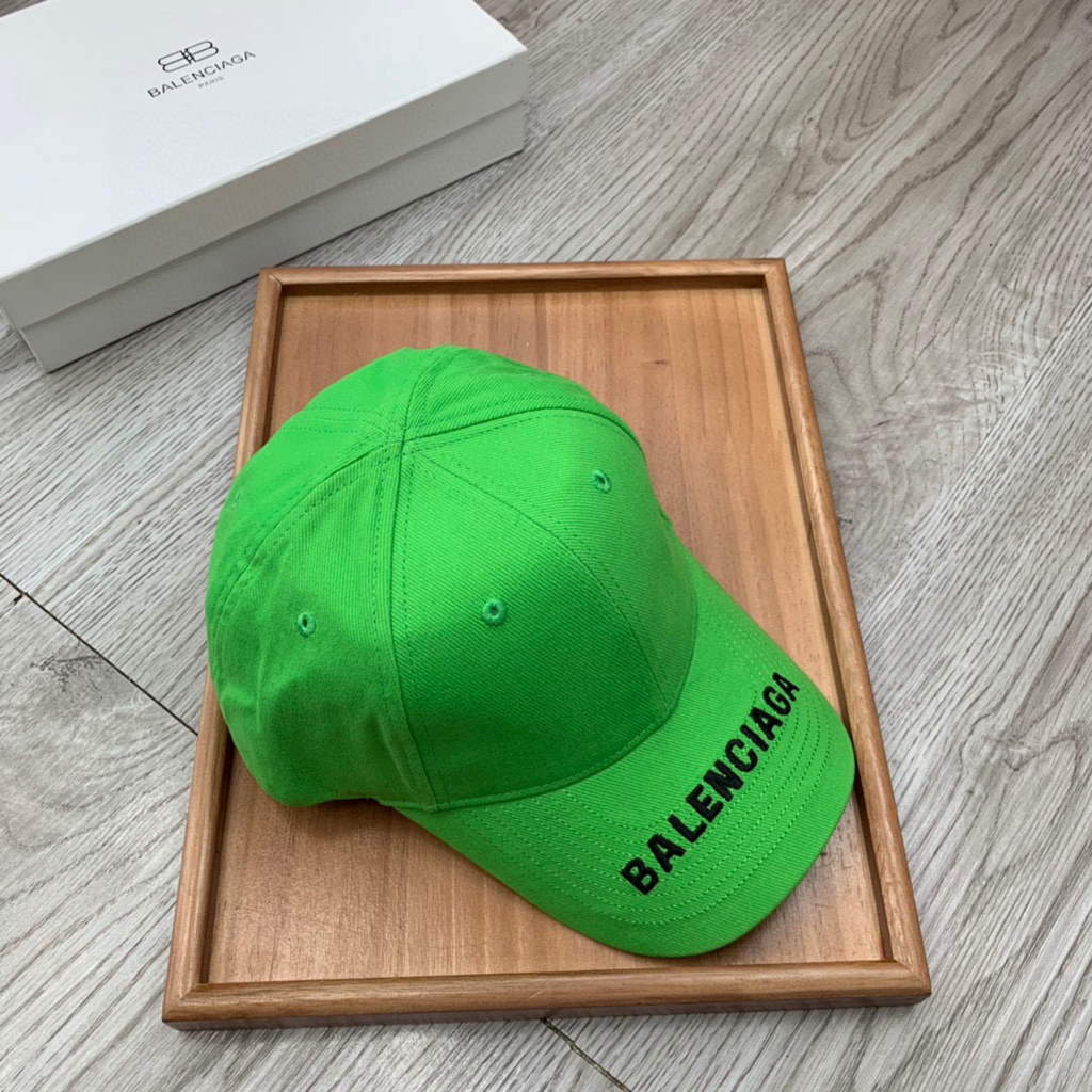 Balenciaga 529192310 Cap black white Classic Baseball Cap with Balenciaga embroidered logo B990029 - Default Title - View 1