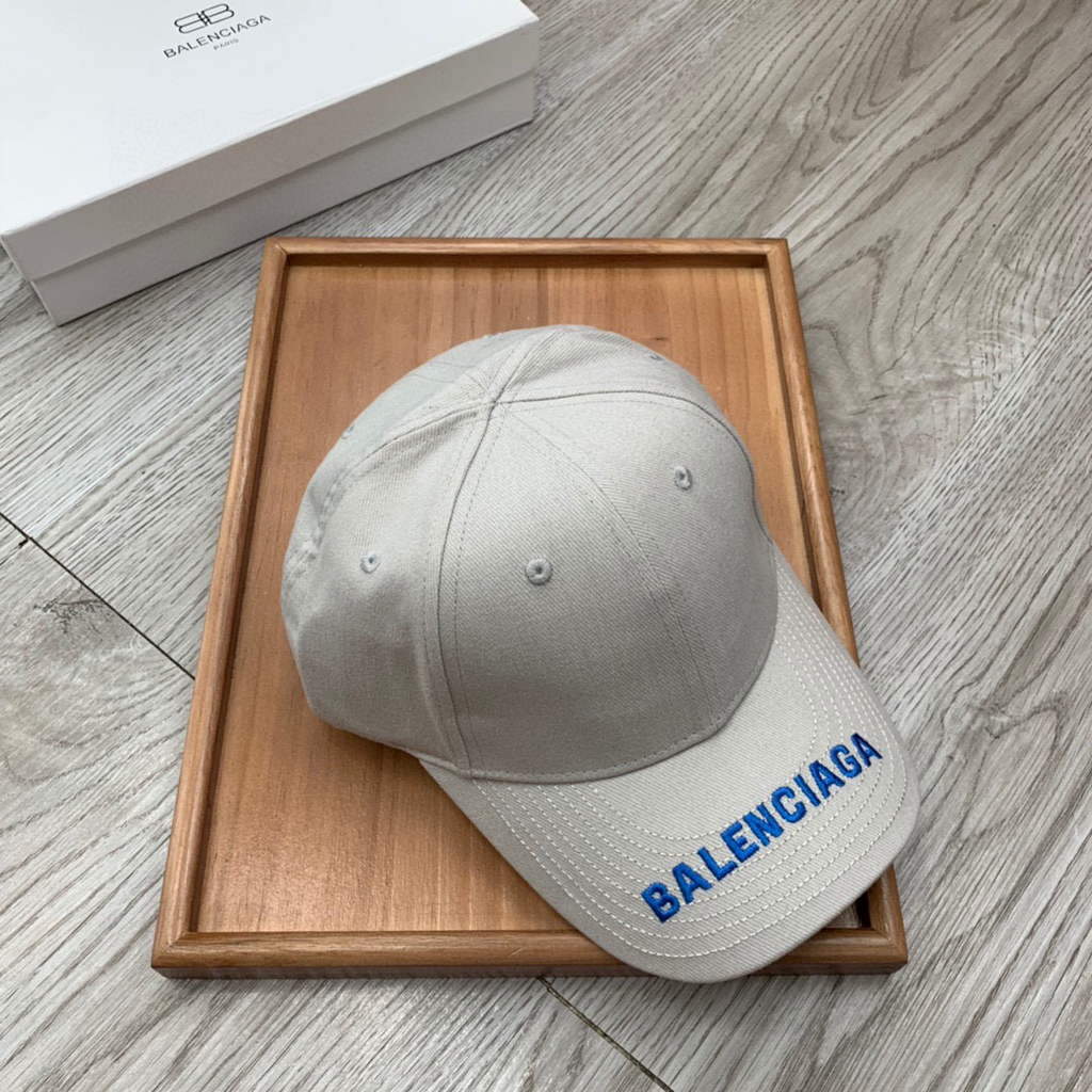 Balenciaga 529192310 Cap black white Classic Baseball Cap with Balenciaga embroidered logo B990034 - Default Title - View 1