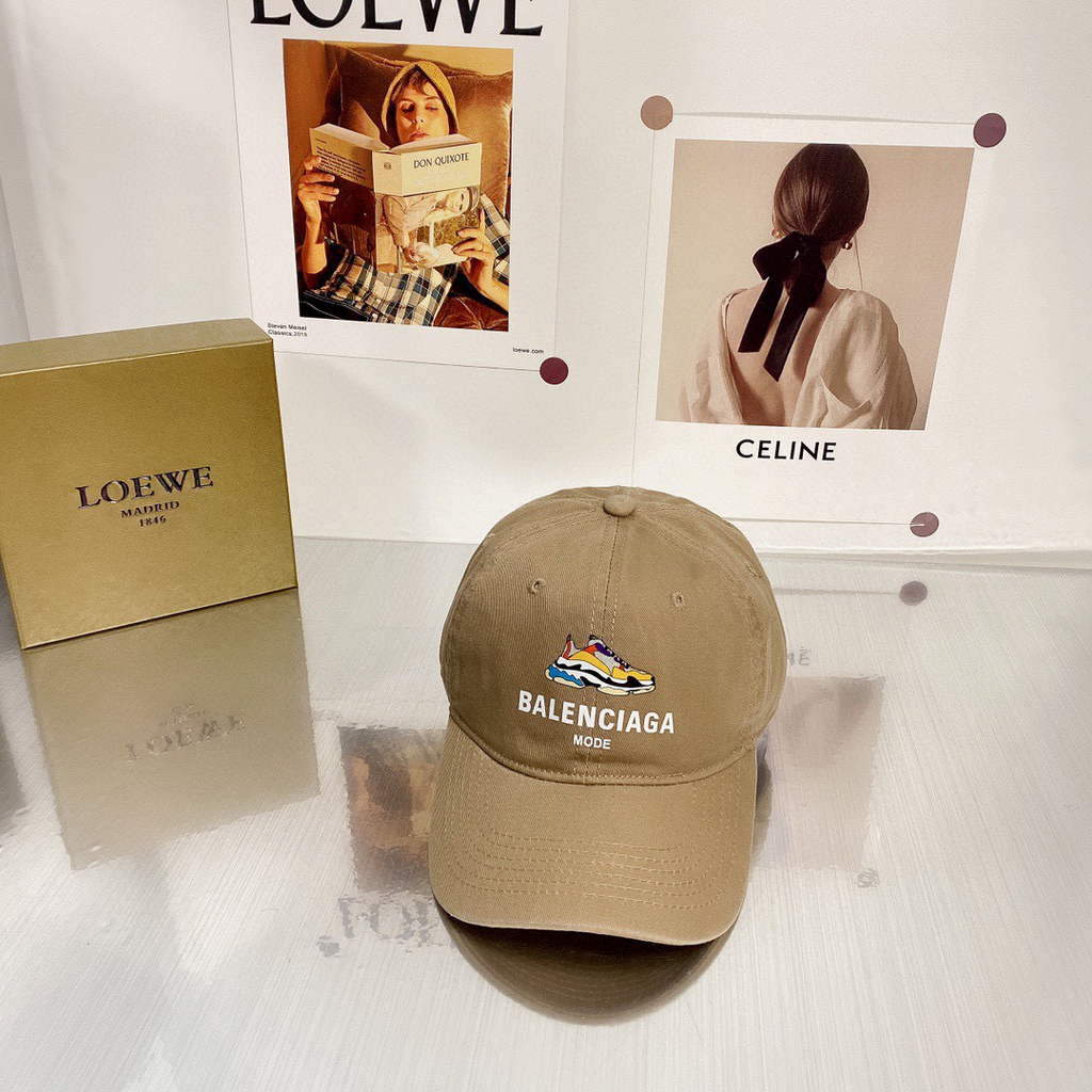 Balenciaga 529192310 Cap black white Classic Baseball Cap with Balenciaga embroidered logo B990043 - Default Title - View 1